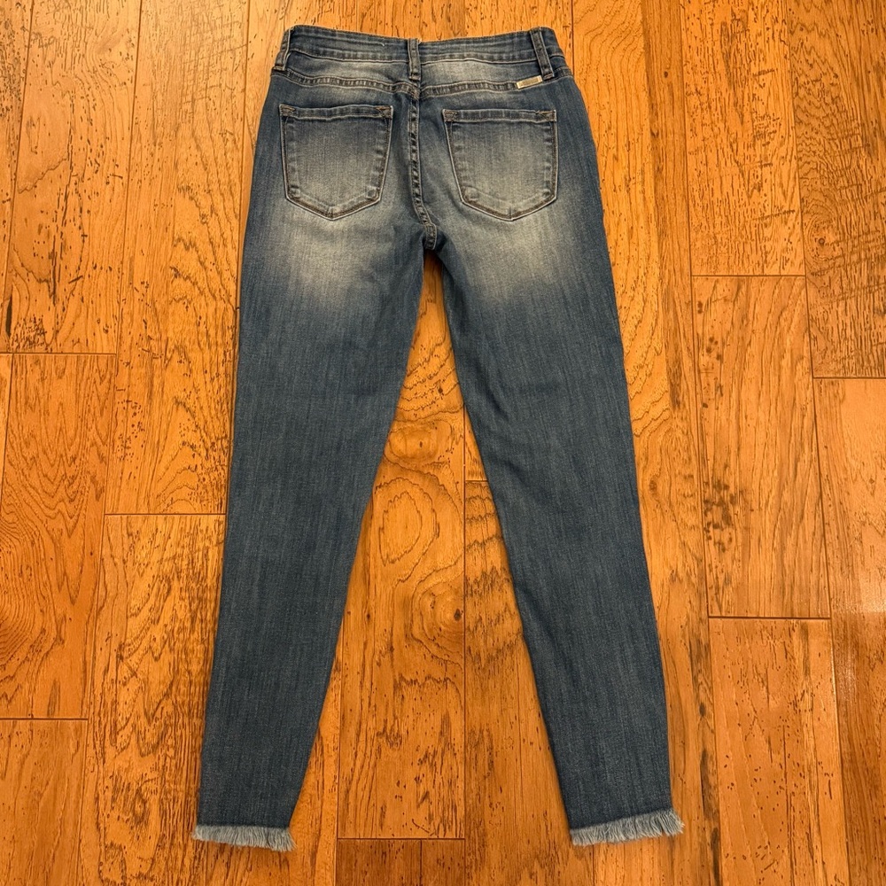 KanCan 5/26 Women’s Distressed Jeans - Picture 4 of 6